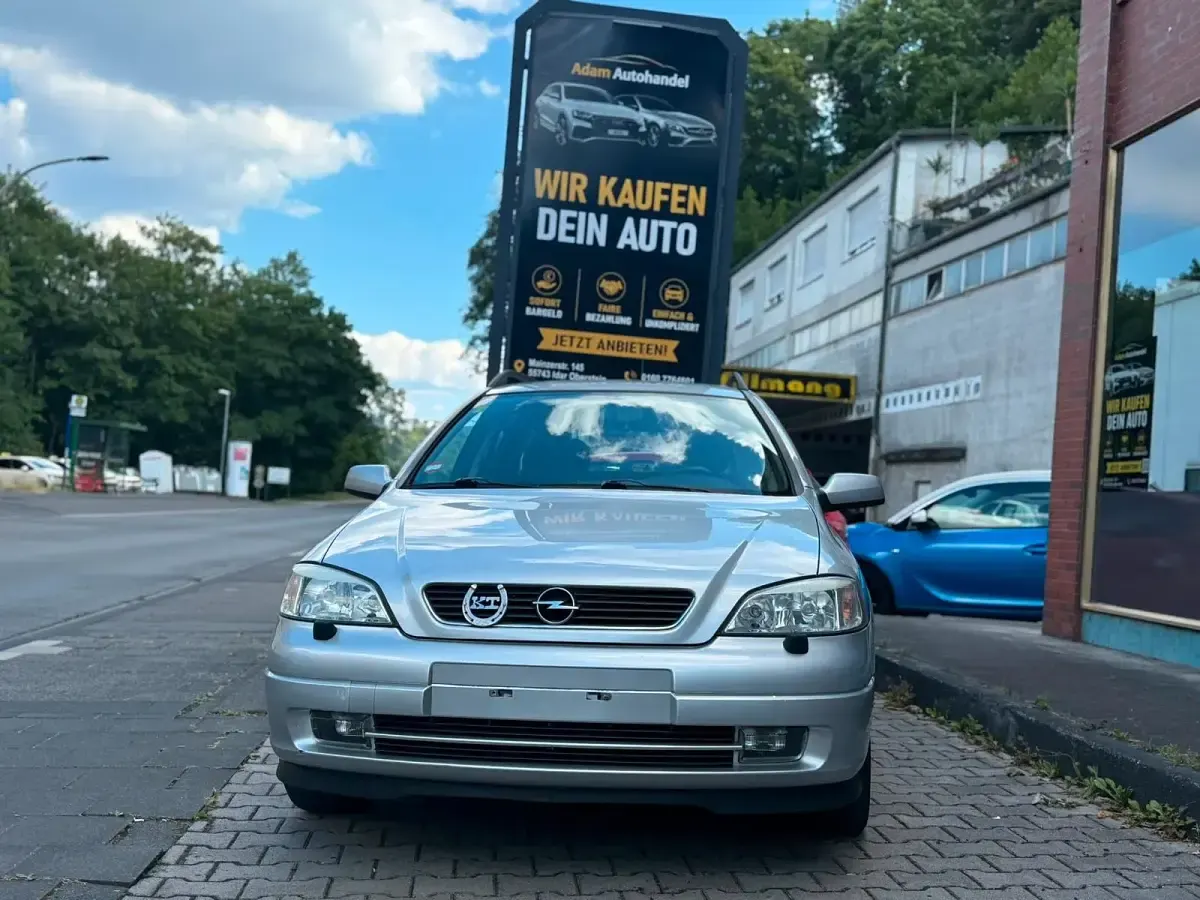 Gebraucht Opel Astra 101 PS (74 kW) 1999 Silber Kombi