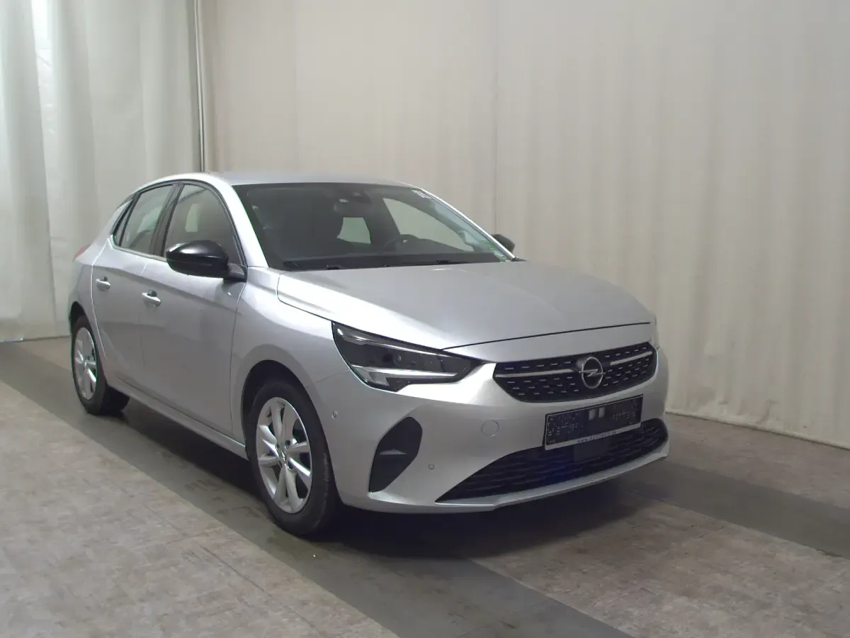 Gebraucht Opel Corsa Elegance 102 PS (75 kW) 2023 Kristall silber metallic Kleinwagen