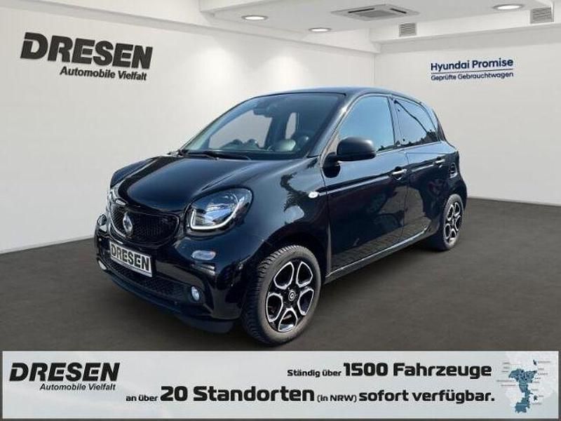 Schwarz Gebraucht 2018 Smart ForFour Passion Limousine | 11.750 € (Fairer Preis) - Bild 1/4