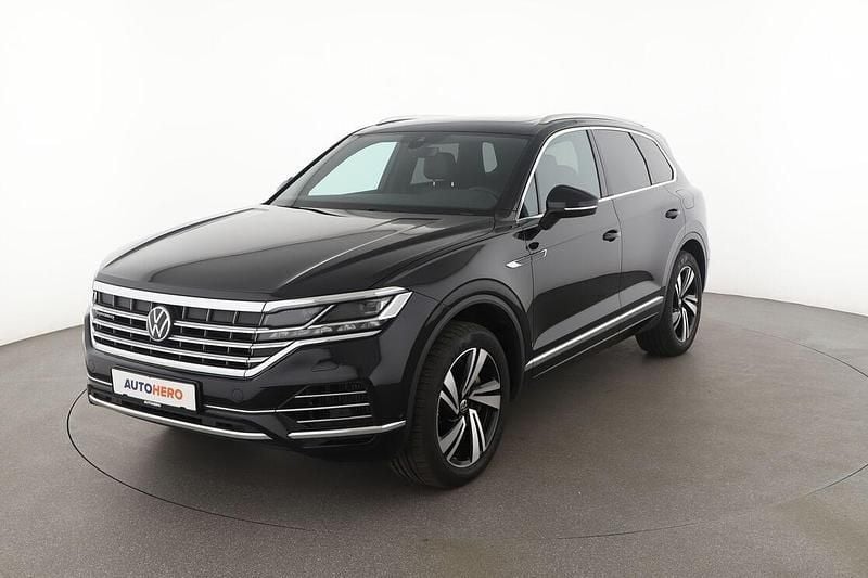 Schwarz Gebraucht 2021 VW Touareg Elegance SUV | 42.720 € (Guter Preis) - Bild 1/3