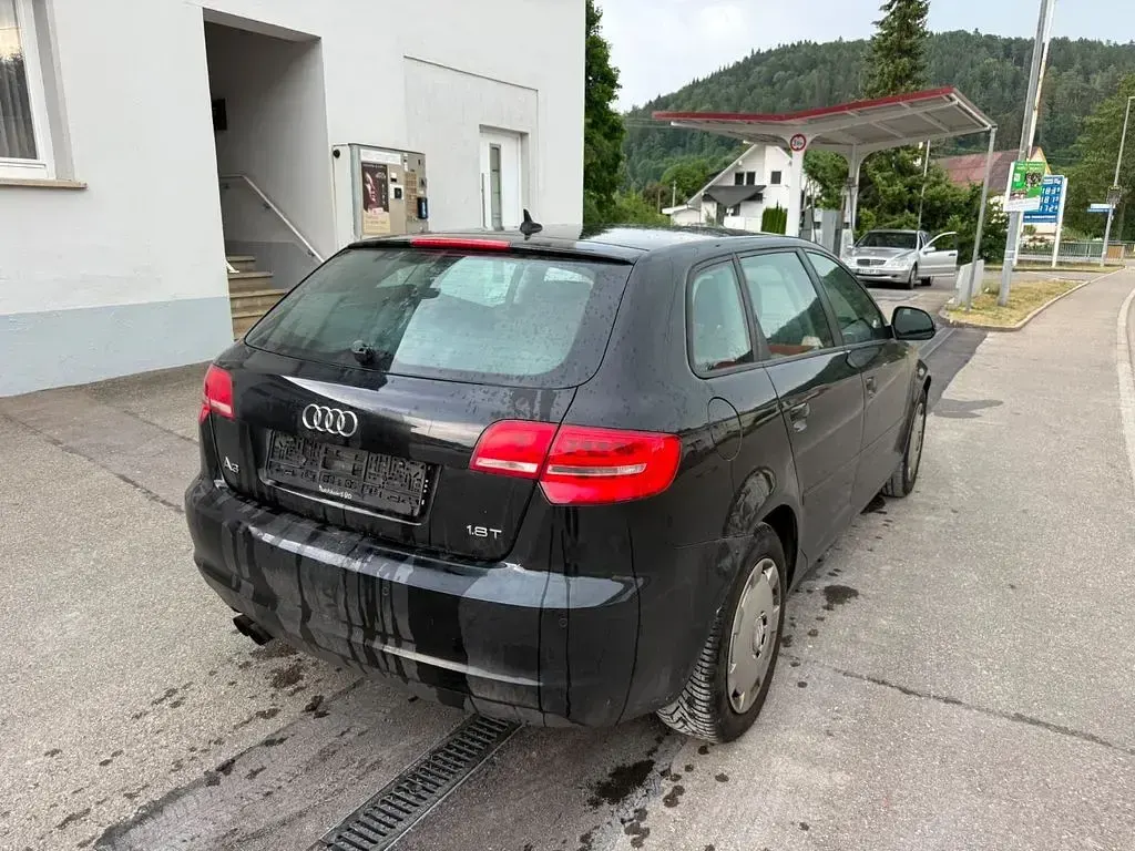 Gebraucht Audi A3 Attraction 160 PS (117 kW) 2008 Schwarz Kleinwagen