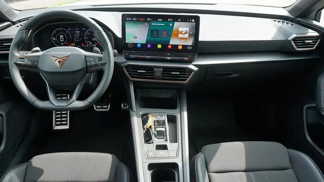 Gebraucht Cupra Leon 204 PS (150 kW) 2023 Weiß Kombi