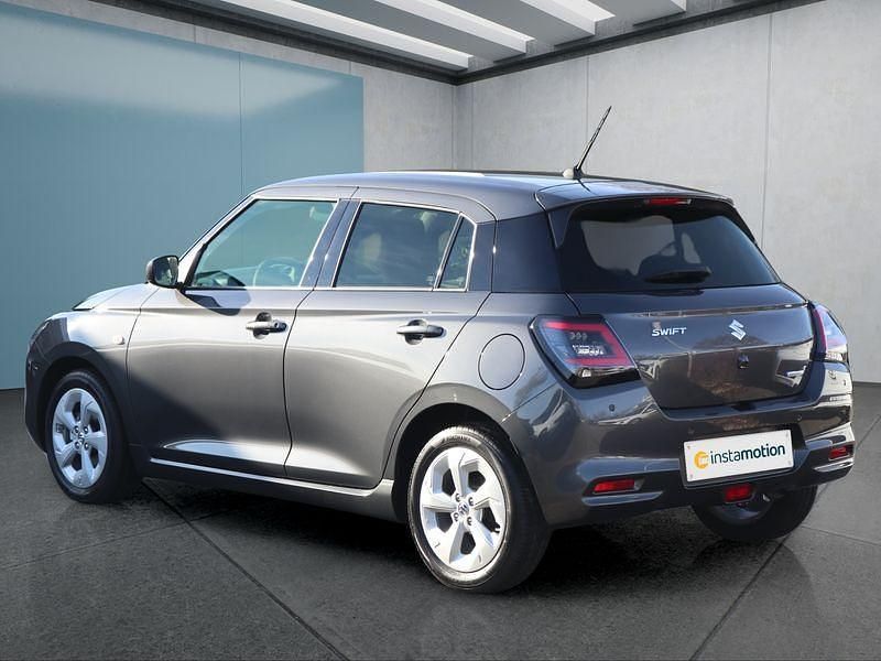 Neu Suzuki Swift Comfort 83 PS (61 kW) 2025 Grau Kleinwagen