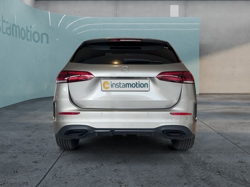Gebraucht Mercedes B200 AMG 150 PS (110 kW) 2020 Silber Kleinwagen