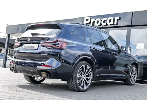 Używany BMW X3 Performance 184 KM (135 kW) 2023 Czarny SUV