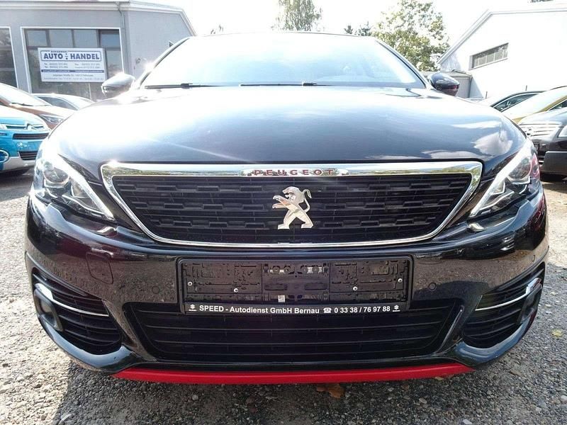 Gebraucht Peugeot 308 Active 131 PS (96 kW) 2018 Schwarz Kleinwagen