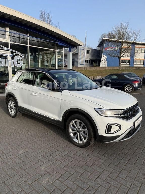 Gebraucht VW T-Roc Style 150 PS (110 kW) 2022 Weiß SUV