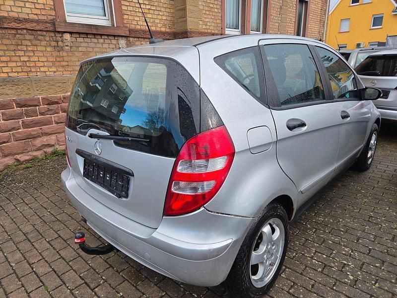 Gebraucht Mercedes A150 95 PS (69 kW) 2004 Silber Kleinwagen
