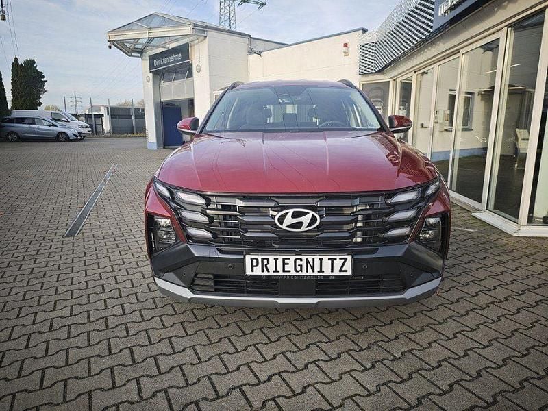 Schwarz Neu 2025 Hyundai Tucson Trend SUV | 31.390 € (Fairer Preis) - Bild 1/4