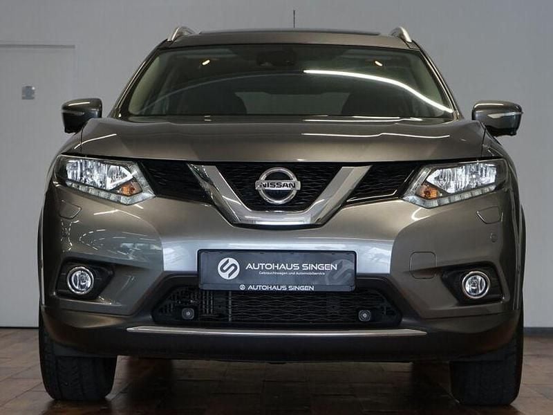 Gebraucht Nissan X-Trail N-Vision 131 PS (96 kW) 2017 Grau (gun (m)) grau SUV