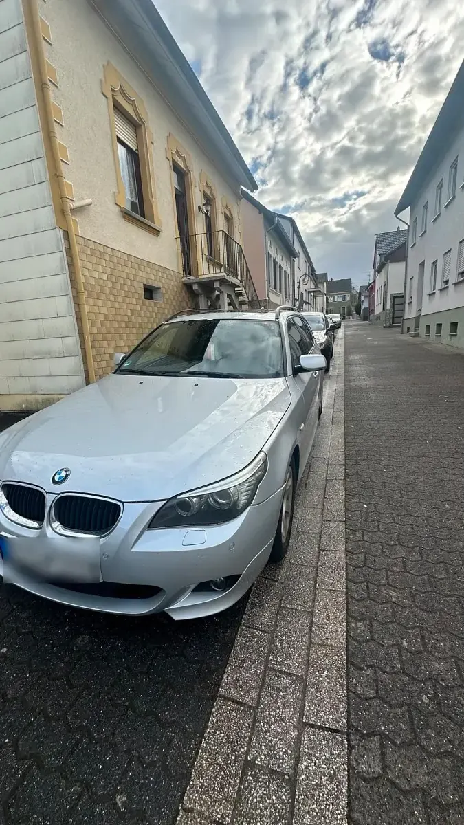 Gebraucht BMW 520 M Sport 177 PS (130 kW) 2009 Silber Kombi