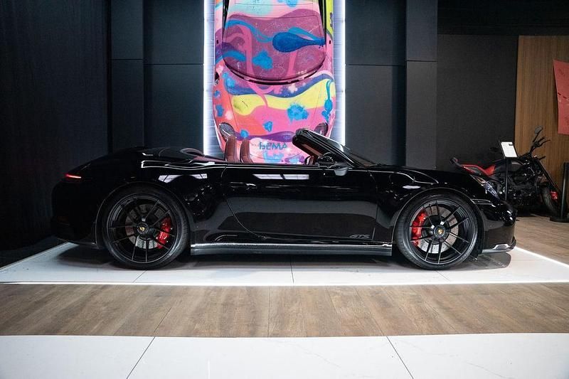 Gebraucht Porsche 911 Carrera 4 GTS 485 PS (356 kW) 2025 Schwarz Cabrio