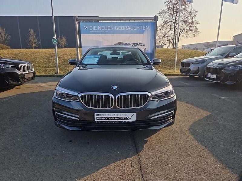 Gebraucht BMW 520 Efficient Dynamics 190 PS (139 kW) 2020 Grau Limousine