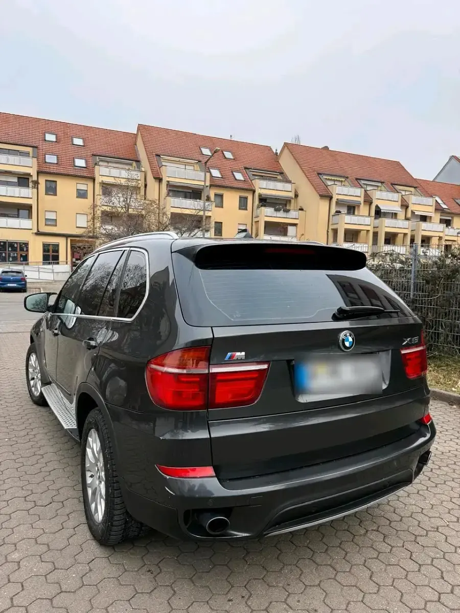 Gebraucht BMW X5 306 PS (225 kW) 2012 Grau SUV