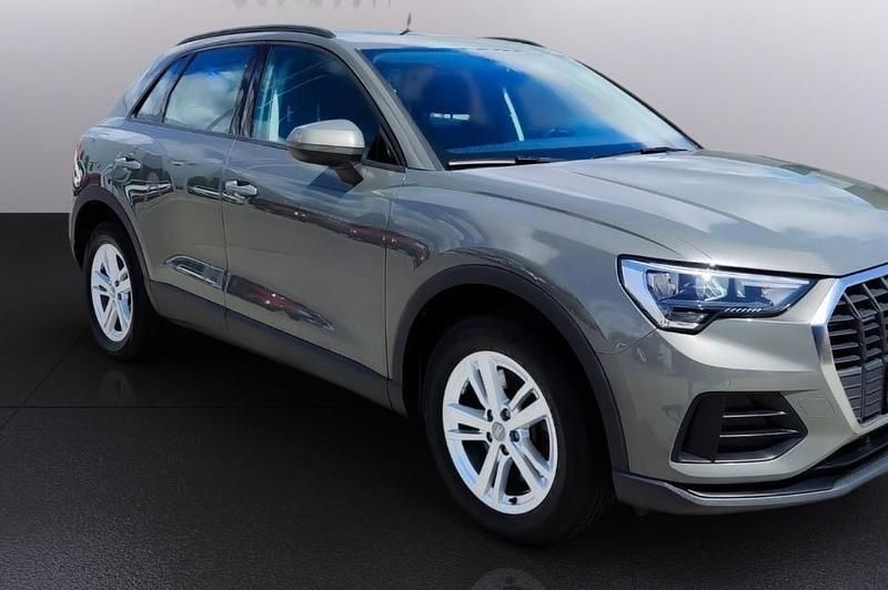 Andere farben Gebraucht 2019 Audi Q3 SUV | 23.500 € - Bild 1/4
