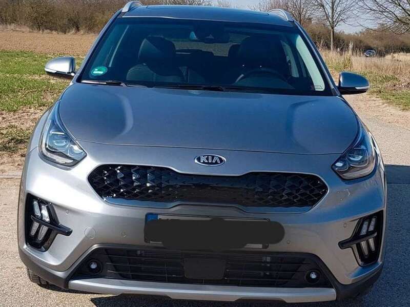 Gebraucht 2020 Kia e-Niro Spirit SUV | 19.700 € (Teuer) - Bild 1/4