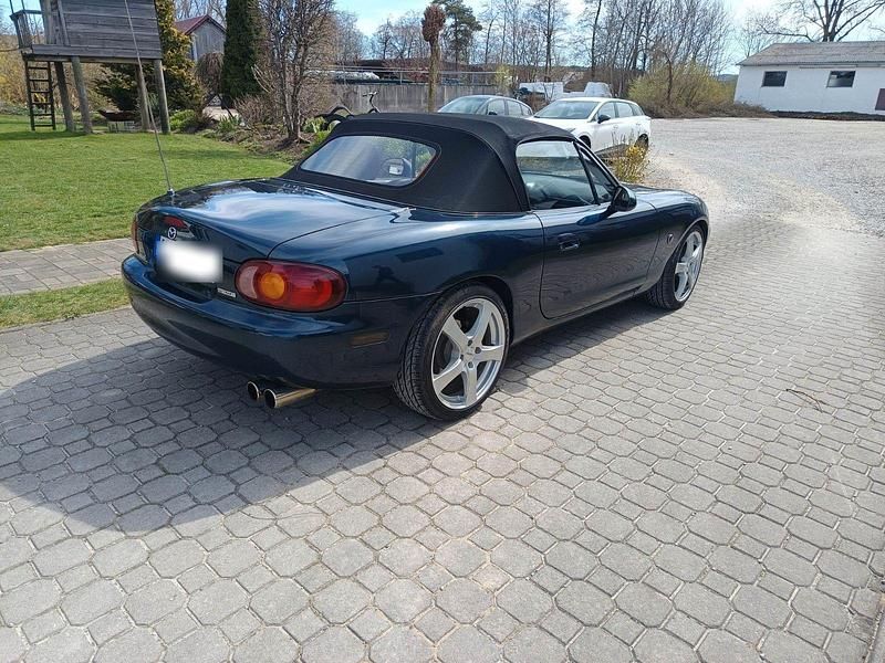 Usata Mazda MX5 110 CV (80 kW) 2000 Nero Cabrio