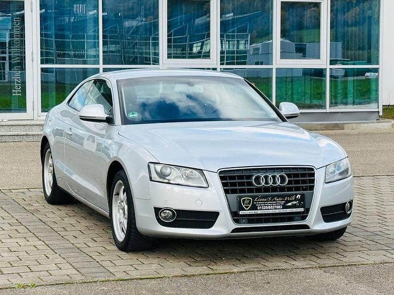 Eissilber Gebraucht 2008 Audi A5 Sport Coupé | 5.799 € (Guter Preis) - Bild 1/4