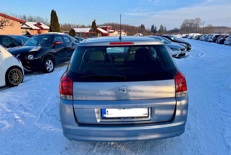 Gebraucht Opel Signum Business 150 PS (110 kW) 2007 Kleinwagen
