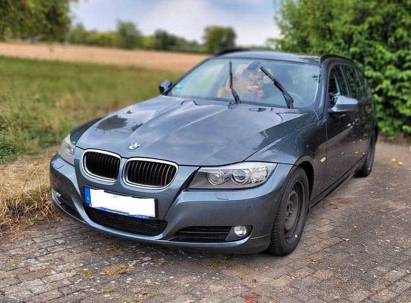 Gebraucht BMW 320 Efficient Dynamics 163 PS (119 kW) 2011 Kombi