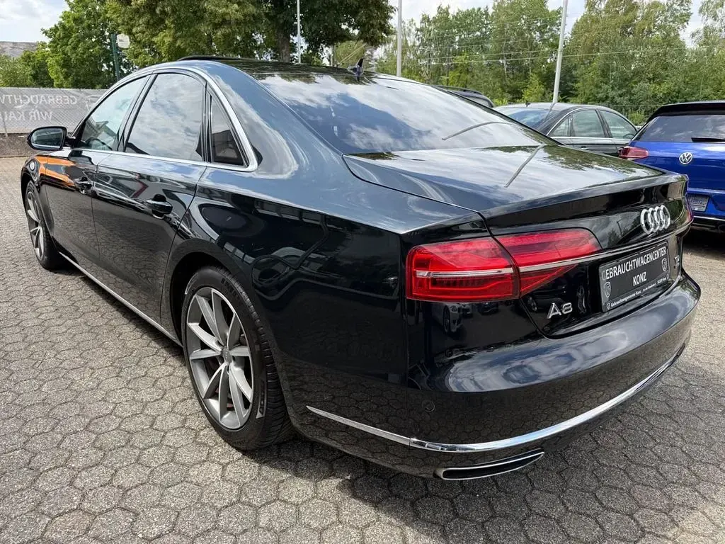 Gebraucht Audi A8 Ambiente 262 PS (192 kW) 2017 Schwarz Limousine