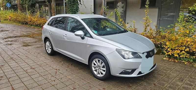 Silber Gebraucht 2015 Seat Ibiza ST FR Kombi | 8.000 € (Fairer Preis) - Bild 1/4