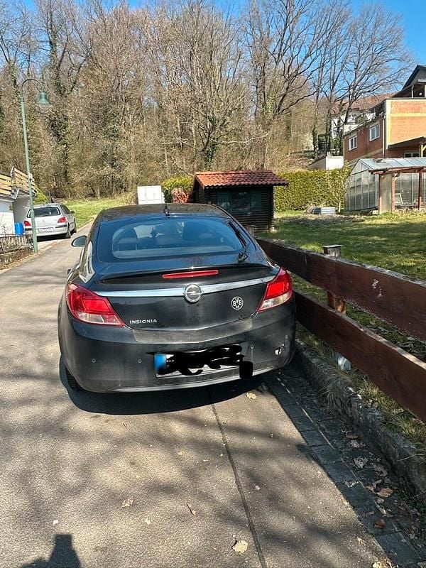 Gebraucht Opel Insignia 140 PS (102 kW) 2009 Limousine
