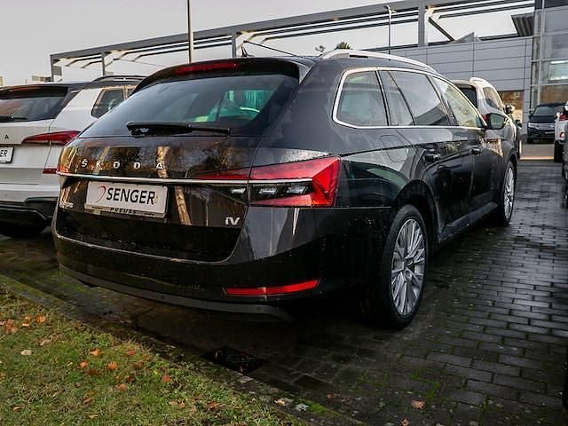 Gebraucht Skoda Superb 218 PS (160 kW) 2021 Schwarz Kombi