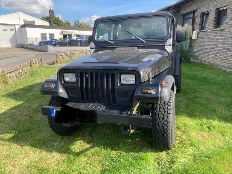 Schwarz Gebraucht 1993 Jeep Wrangler SUV | 8.400 € - Bild 1/4