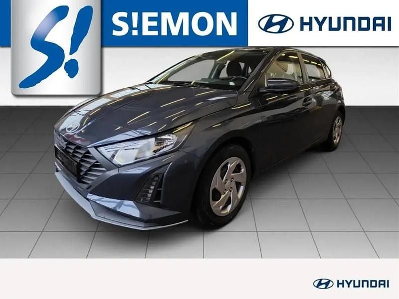 Aurora grey Gebraucht 2025 Hyundai i20 Select Kleinwagen | 15.830 € (Fairer Preis) - Bild 1/1