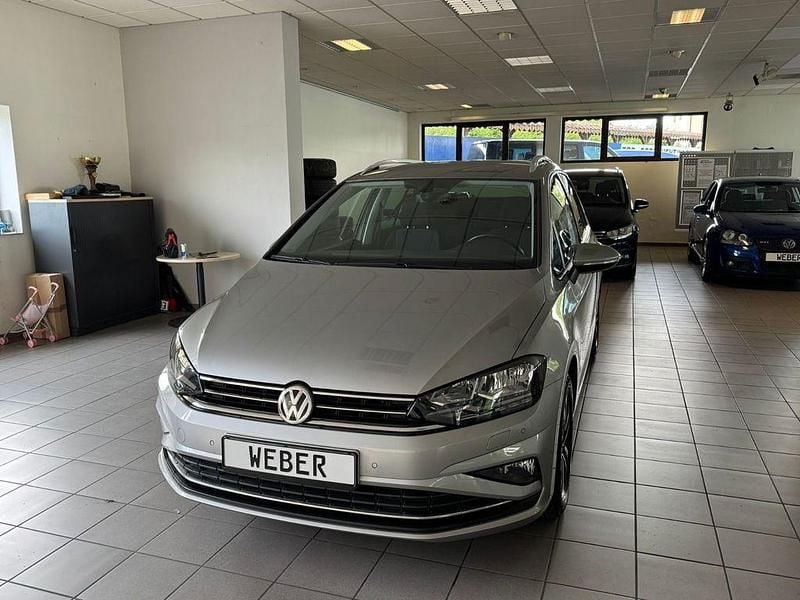 Silber Gebraucht 2021 VW Golf United Van / Kleinbus | 17.999 € (Fairer Preis) - Bild 1/4