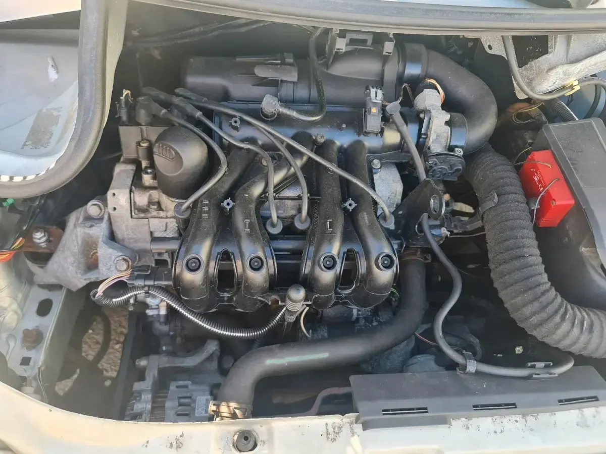 Gebraucht Renault Twingo 58 PS (42 kW) 2004 Silber Kleinwagen