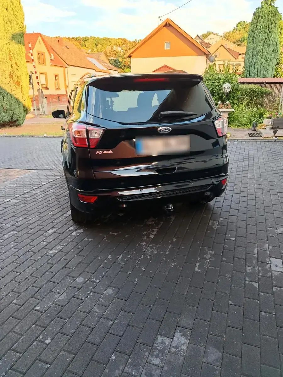 Gebraucht Ford Kuga 179 PS (131 kW) 2018 SUV