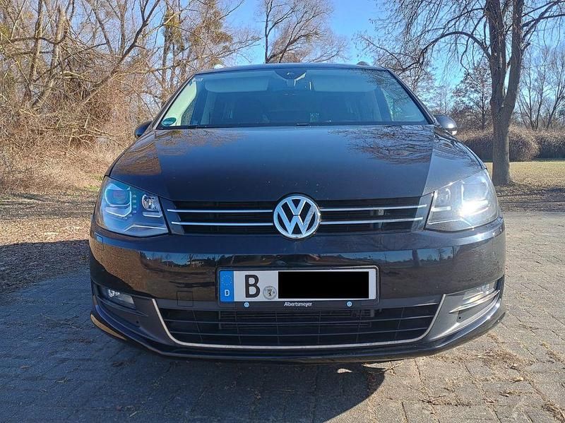 Gebraucht VW Sharan Style 170 PS (125 kW) 2011 Schwarz Van / Kleinbus