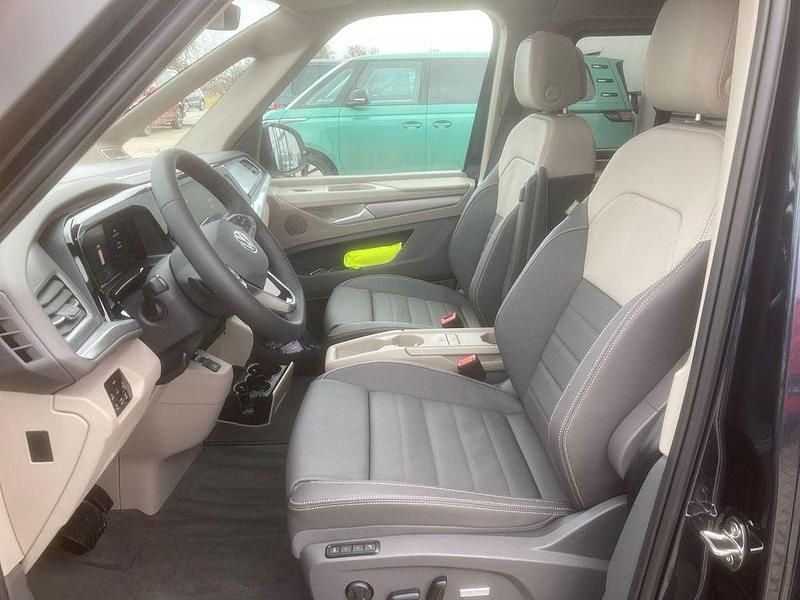 Neu VW Multivan 205 PS (150 kW) 2026 Blau Van