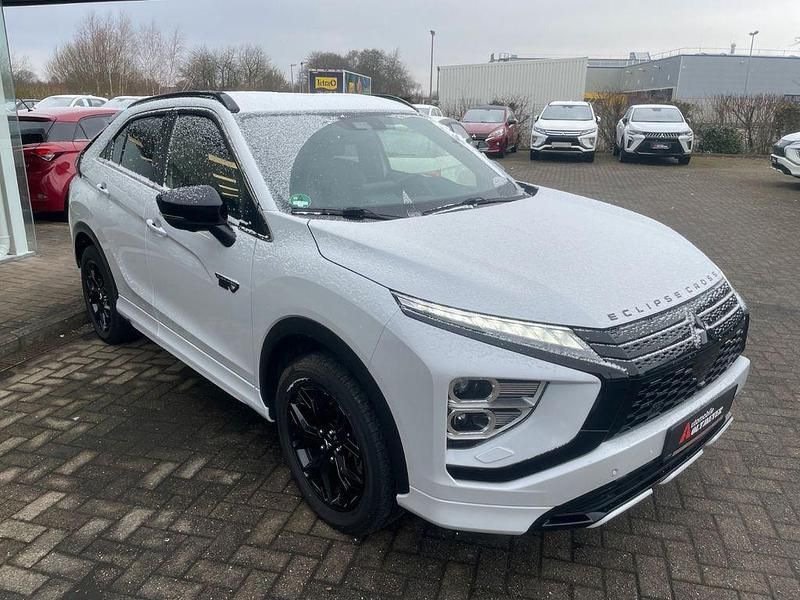 Gebraucht Mitsubishi Eclipse Cross Edition 188 PS (138 kW) 2022 Weiß SUV