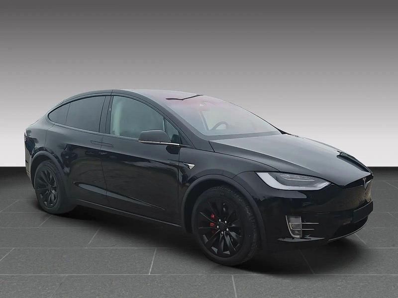Schwarz Gebraucht 2017 Tesla Model X SUV | 33.600 € (Superpreis) - Bild 1/4