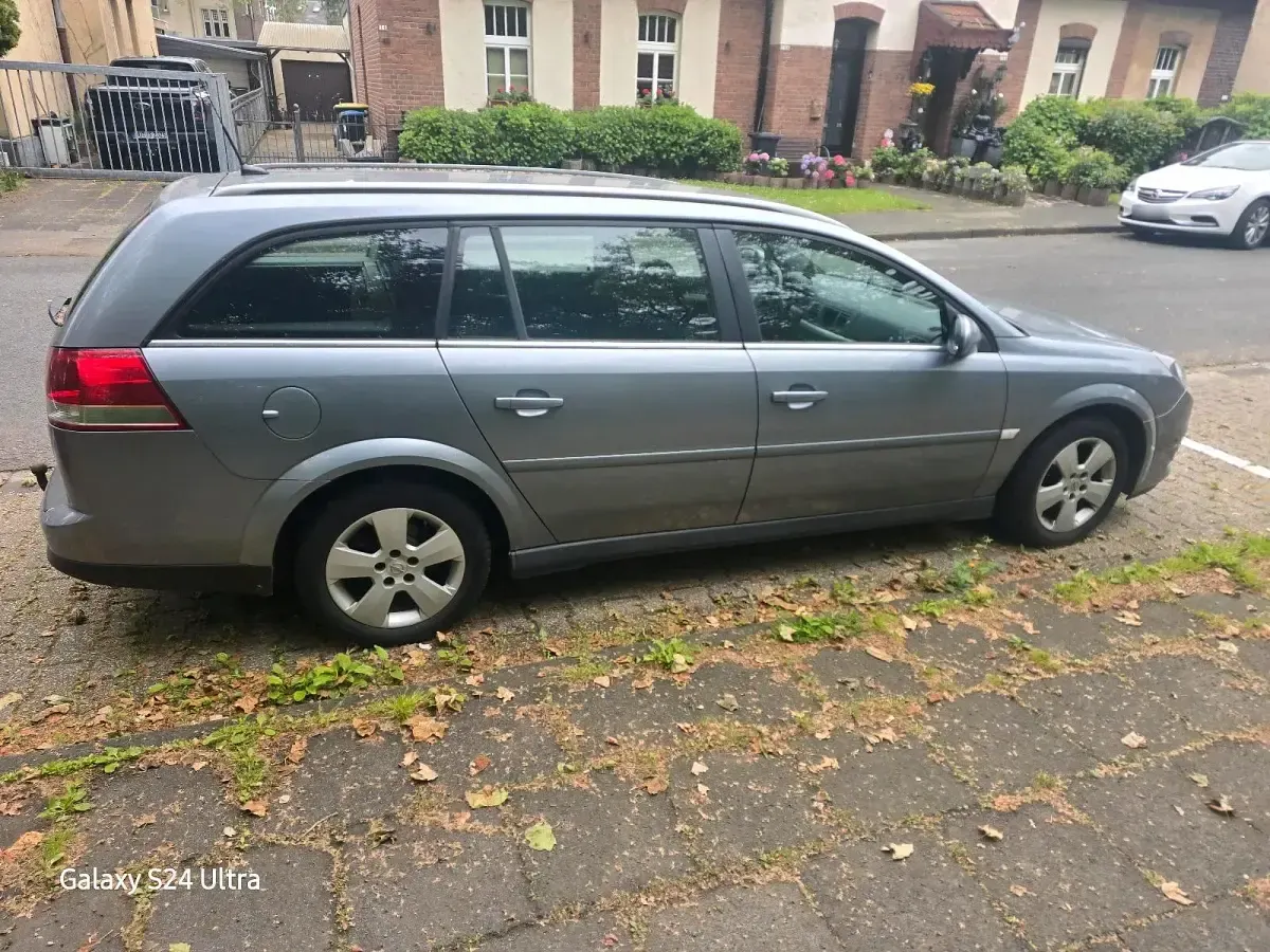 Gebraucht Opel Vectra 119 PS (87 kW) 2007 Grau Kombi