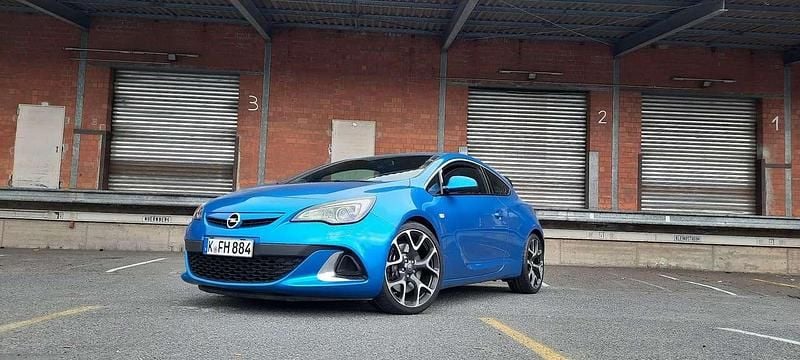 Blau Gebraucht 2015 Opel Astra OPC Coupé | 14.999 € (Fairer Preis) - Bild 1/4