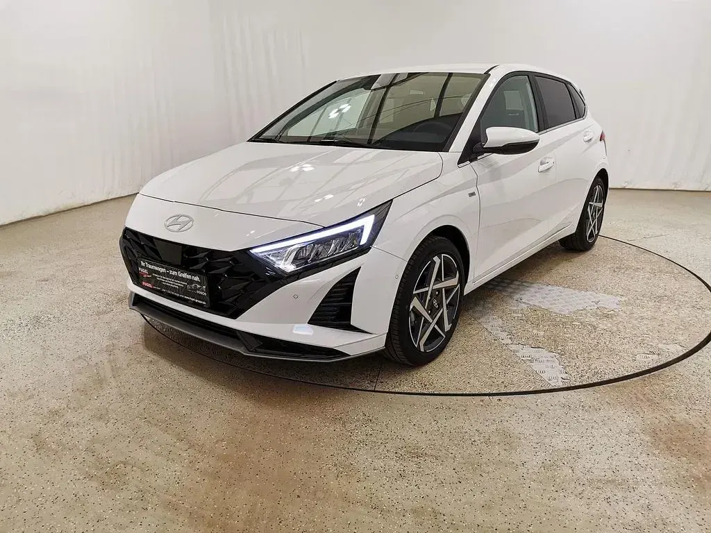 Gebraucht Hyundai i20 Prime 101 PS (74 kW) 2024 Atlas white / sol Kleinwagen