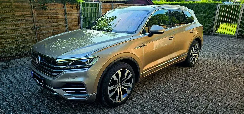 Gebraucht VW Touareg 286 PS (210 kW) 2018 Gold SUV