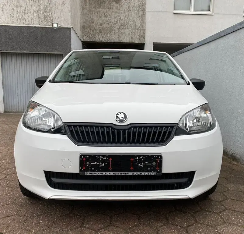 Używany Skoda Citigo 60 KM (44 kW) 2013 Biały Hatchback