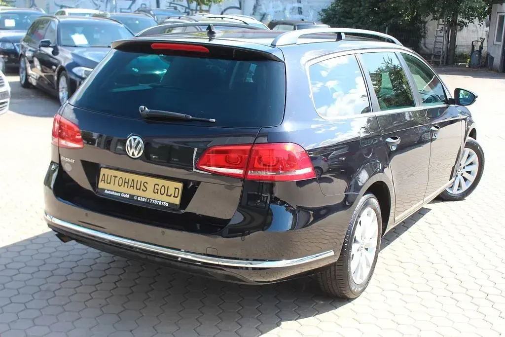Gebraucht VW Passat Comfortline 122 PS (89 kW) 2014 Schwarz Kombi