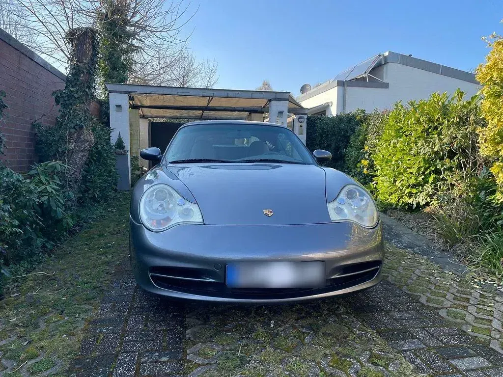 Gebraucht Porsche 996 325 PS (239 kW) 2001 Grau Cabrio