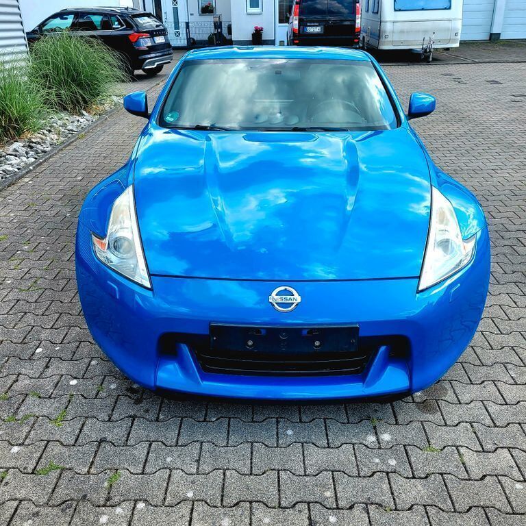Blau Gebraucht 2010 Nissan 370Z Coupé | 19.300 € (Fairer Preis) - Bild 1/4