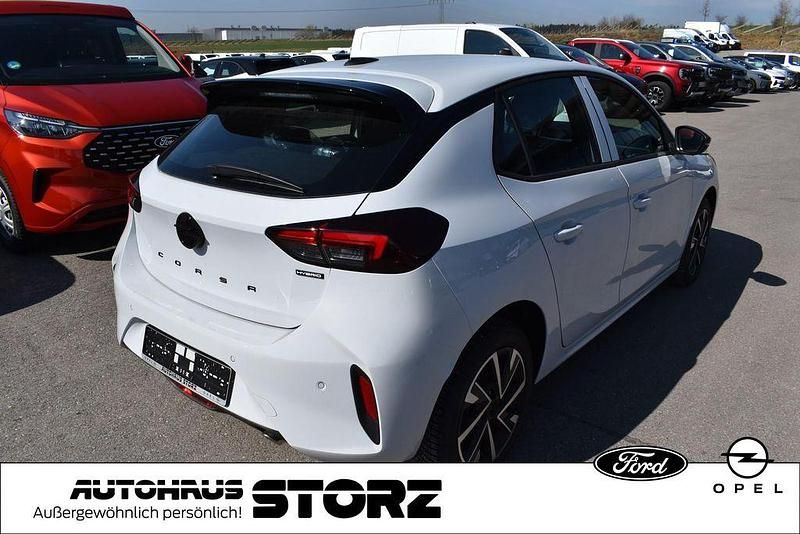 Neu Opel Corsa Edition 110 PS (80 kW) 2025 Kontur weiß Kleinwagen