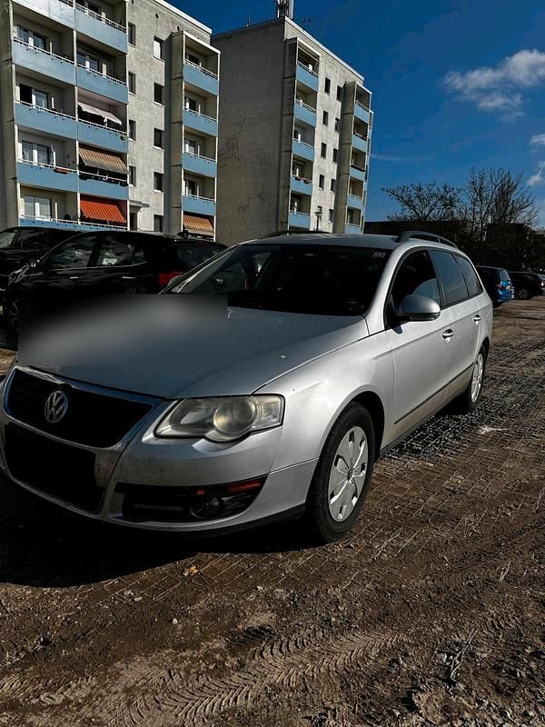 Gebraucht VW Passat 105 PS (77 kW) 2007 Silber Kombi