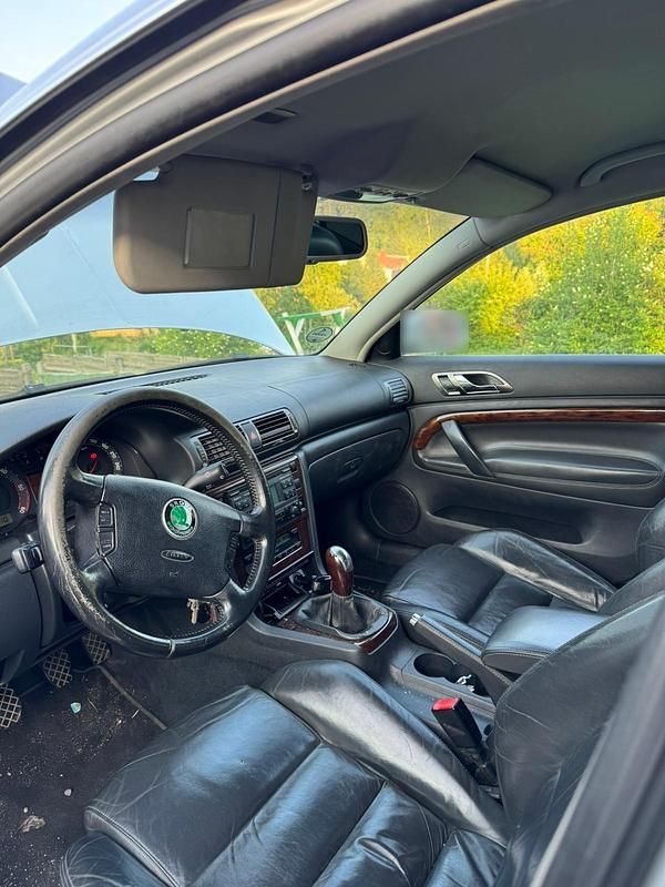 Gebraucht Skoda Superb 2005 Grau Limousine