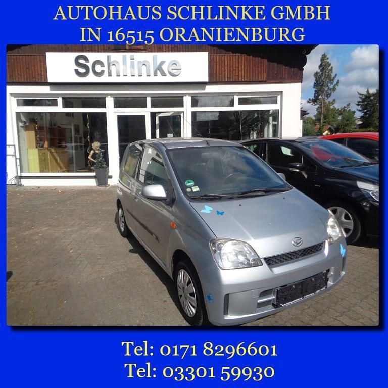 Silber Gebraucht 2005 Daihatsu Cuore Plus Kleinwagen | 3.790 € - Bild 1/4