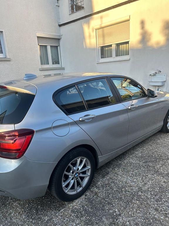 Gebraucht BMW 118 Sport Line 170 PS (125 kW) 2012 Silber Kleinwagen